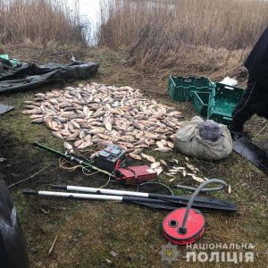 Выловил 70 кг рыбы: на Днепропетровщине задержали браконьера - рис. 2