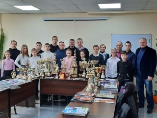 В каменской ДЮСШ тхэквондистов готовят на Чемпионаты Украины - ФОТО