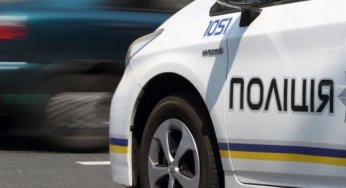На Днепропетровщине электричка столкнулась с полицейским автомобилем (видео)