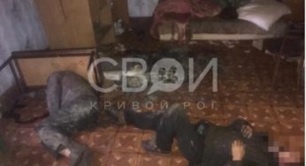 На Днепропетровщине двое мужчин развели костер прямо в комнате дома и задохнулись (фото)