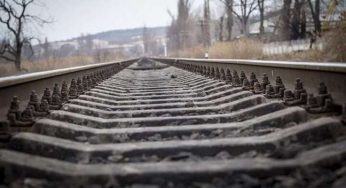 В Днепре грузовой поезд переехал мужчину