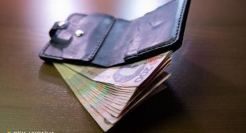 Украинцам рассказали, как снять наличные без банкоматов