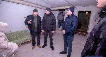 Кам’янський міський голова відвідав лікарні та пункт прийому допомоги