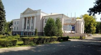 Театр ім. Лесі Українки відновлює роботу