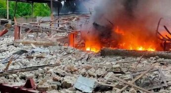 Утренние обстрелы Днепропетровщины: разрушения и сожженный склад зерна