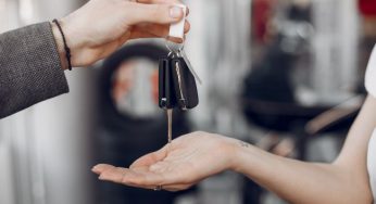 Чому не можна вішати на зв’язку ключів від машини різні брелоки та чим це загрожує