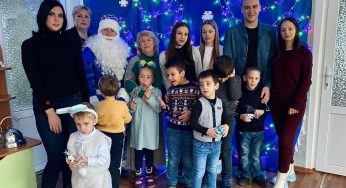 Молодь Кам’янського привітала особливих дітей із Днем Святого Миколая