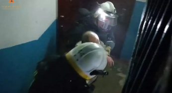 На Дніпропетровщині з задимленої квартири врятували двох людей (відео)