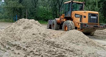 У Кам’янському оновили літні волейбольні майданчики