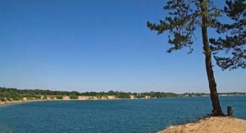 Село під Кам’янським: ані метра дороги і кілометри кляуз (фото)