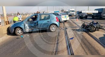 У Дніпрі на Амурському мості Renault збив мотоцикліста