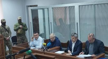 Дніпровський олігарх залишиться під арештом