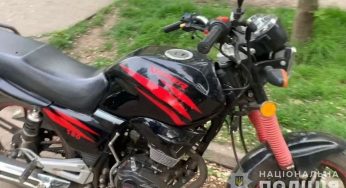 На Дніпропетровщині п’яний мотоцикліст намагався підкупити поліцейських