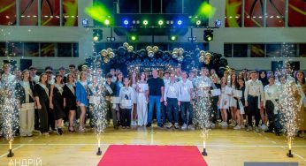 У Кам’янському вперше провели спільний випускний для вихованців ДЮСШ (відео)
