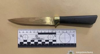У Дніпрі чоловік тяжко поранив ножем містянина