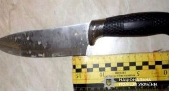 На Дніпропетровщині чоловік штрикнув опонента ножем