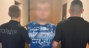 У Дніпрі пограбували перехожого