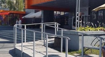 Кам’янський кінотеатр “Мир” дбає про безбар’єрність