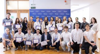 Молодь Кам’янського познайомилась із роботою Верховної Ради