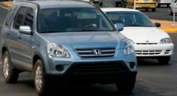 У Дніпрі автомобілі без номерів забиратимуть на спецмайданчики