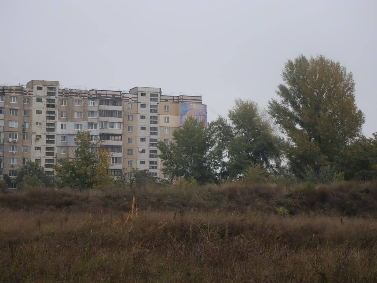 Ворог вдарив по Кам’янському: перебої зі світлом і водою, не курсують трамваї